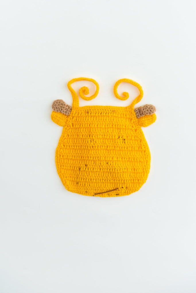 Handmade Giraffe Bib- Yellow - The Original Knit
