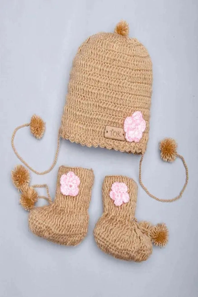 Flower Embellished Crochet Cap & Booties- Beige - The Original Knit