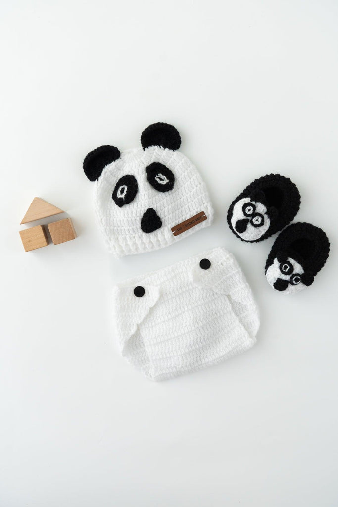 Panda Diaper Cover, Cap & Booties- White & Black - The Original Knit