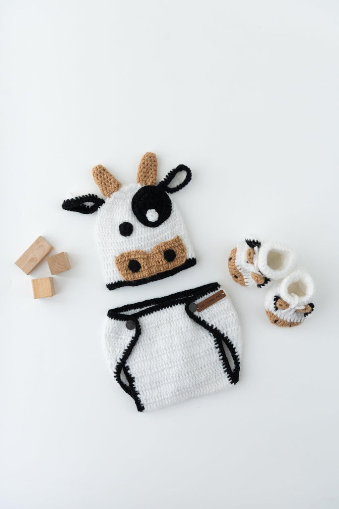 Wonder Cow Diaper Cover, Cap & Booties- White & Black - The Original Knit