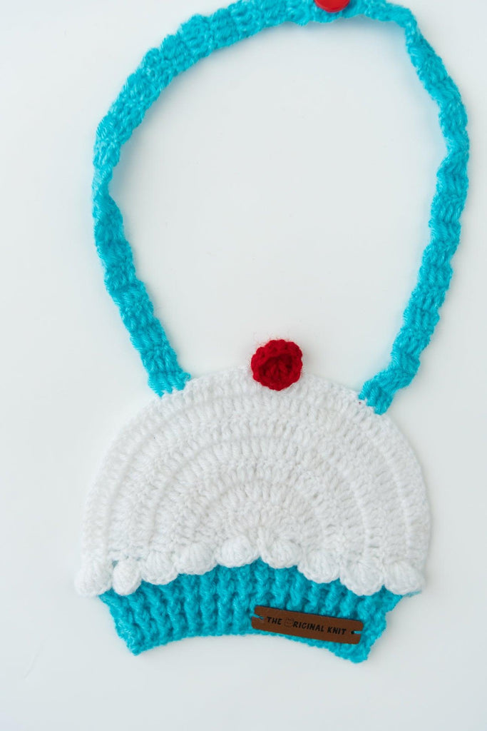 Handmade Ice Cream Bib- White & Blue - The Original Knit