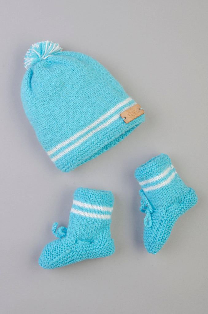 Handmade Knitted Cap & Socks- Blue & White - The Original Knit