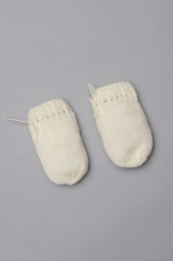 Handmade Solid Mittens- Cream - The Original Knit