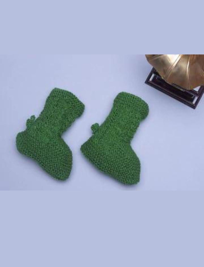 Cable Pattern Handmade Socks- Green